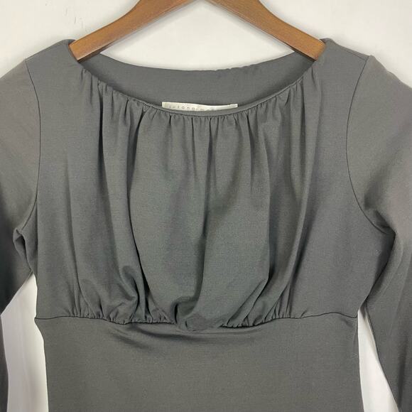 Susana Monaco | Gray Ruched Bust 3/4 Sleeve Fitted Stretch Top - Picture 3 of 6
